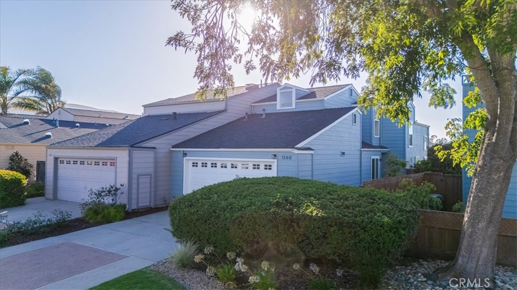 1260 Laguna Lane