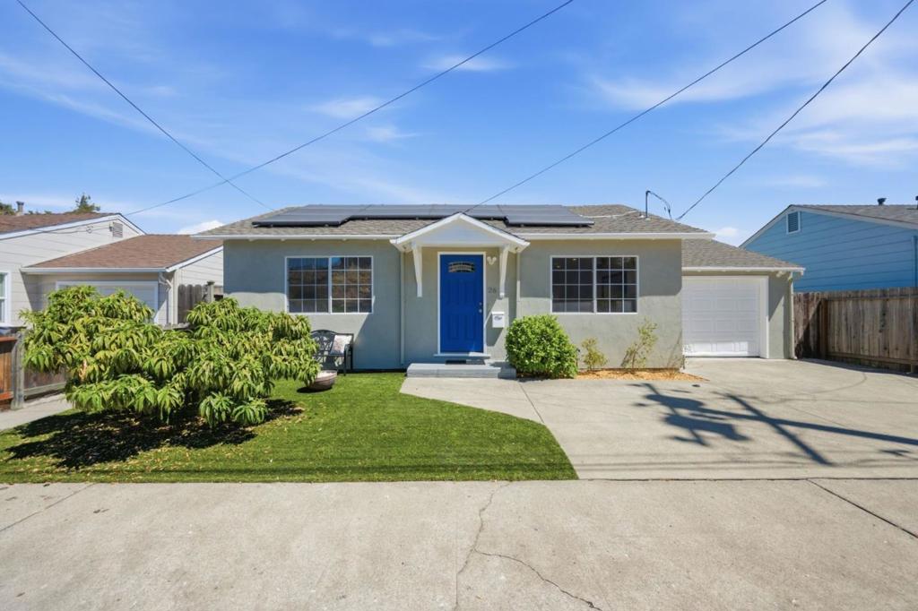 26 Manzanita Street