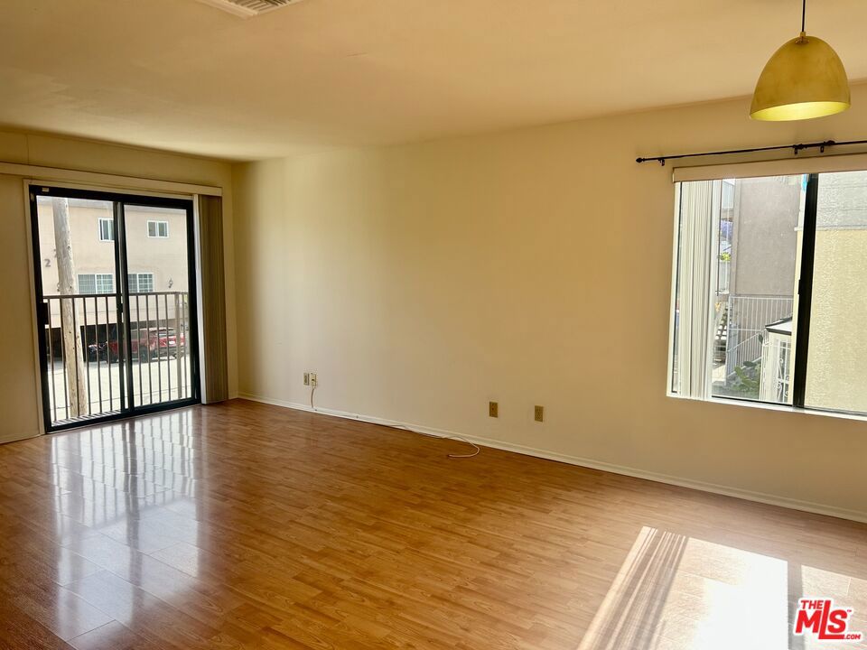 8515 Saturn Street 102