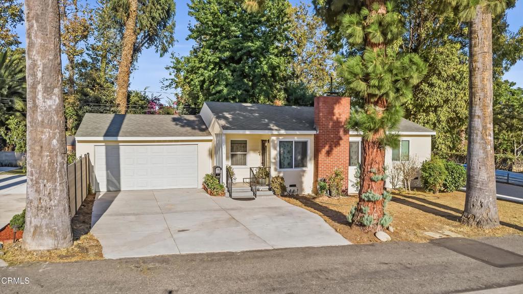 1016 N Palm Drive