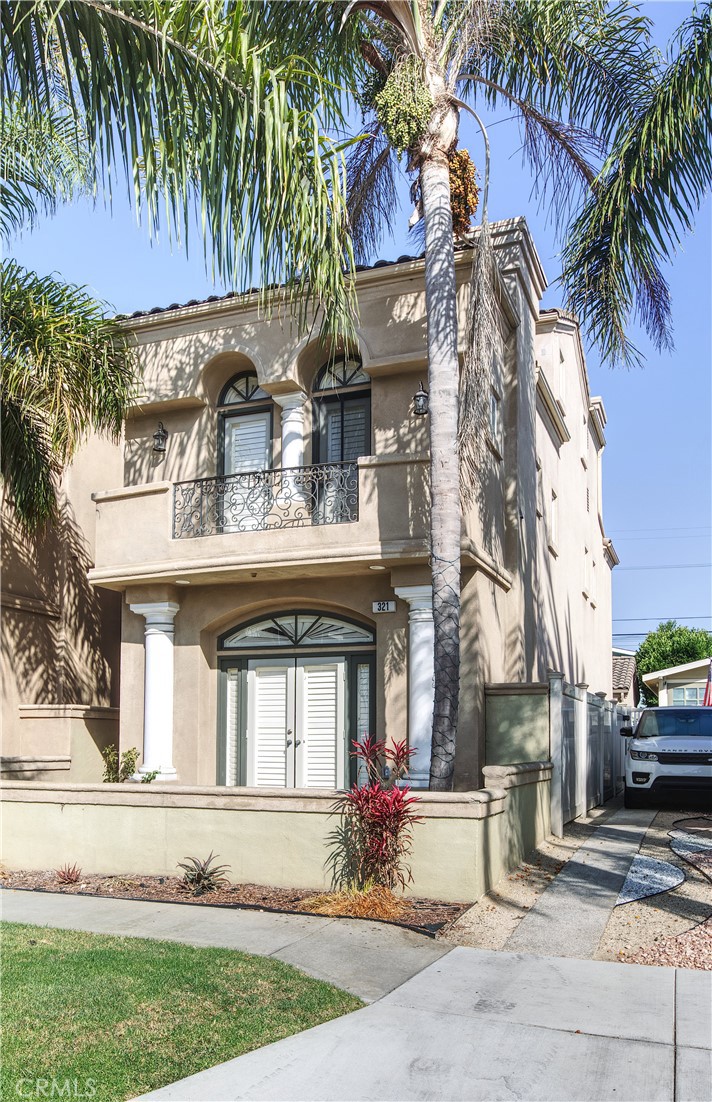 321 9th Street