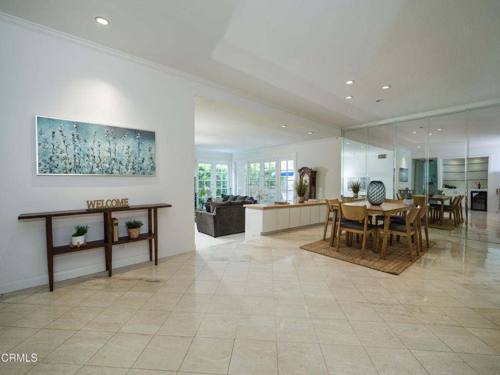 1260 S Beverly Glen Boulevard 104
