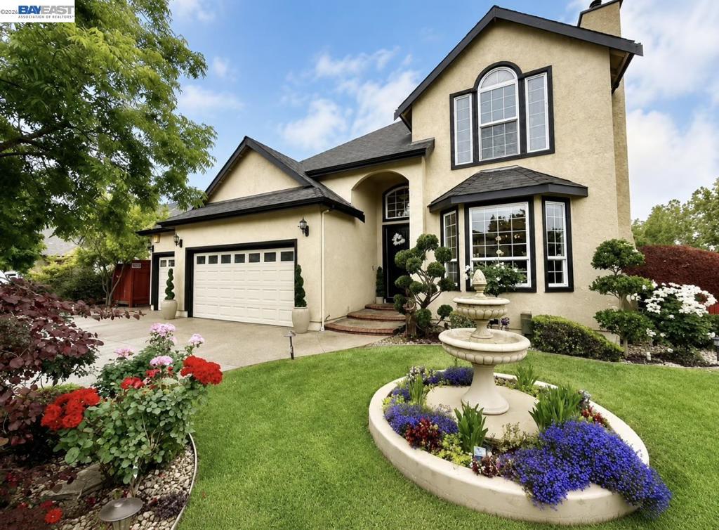 1284 Riesling Circle