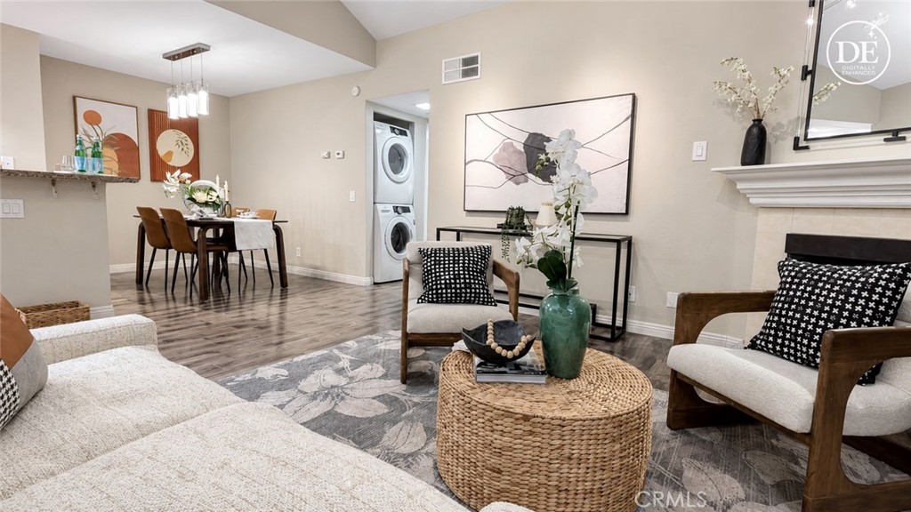 22765 Lakeway 432