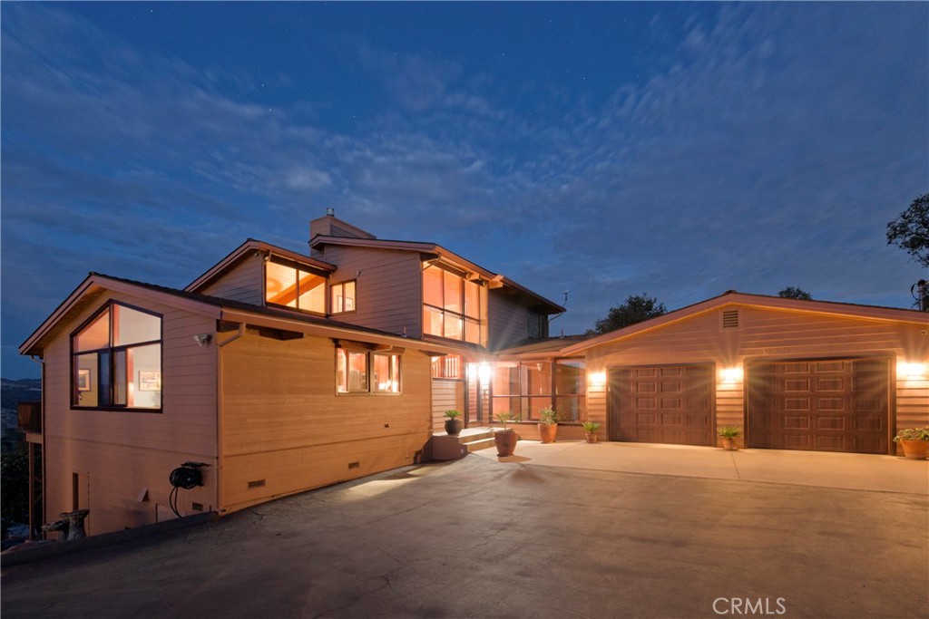 9256 Lazo Way