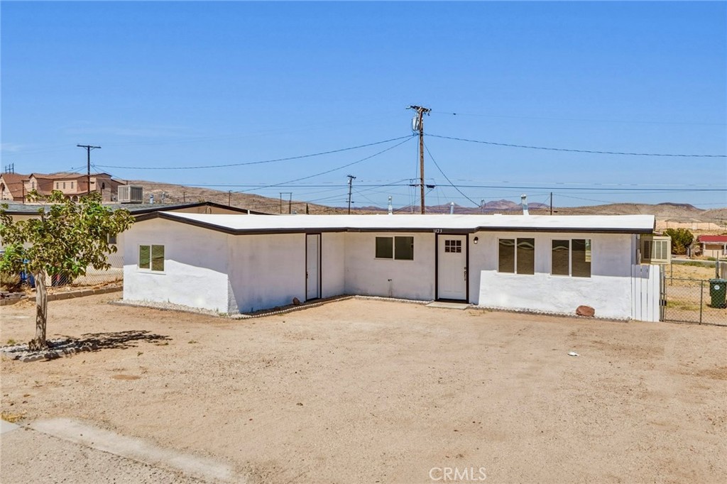 1423 Mesa Drive