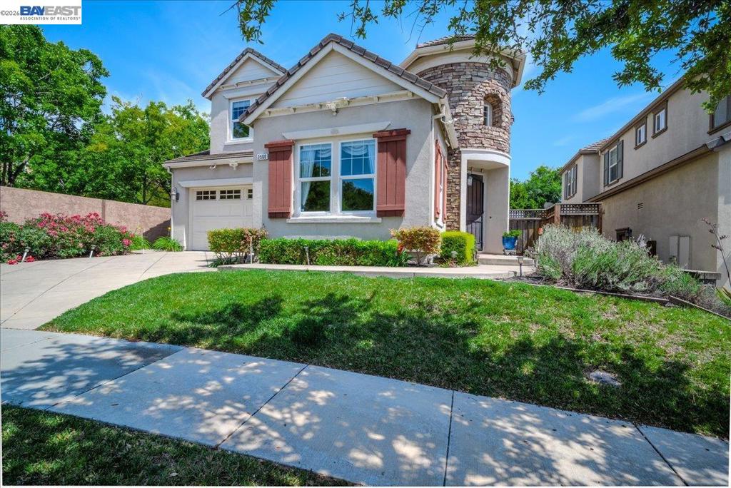 2560 Calabria Ct