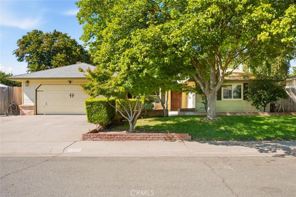 1740 Cardinal Court