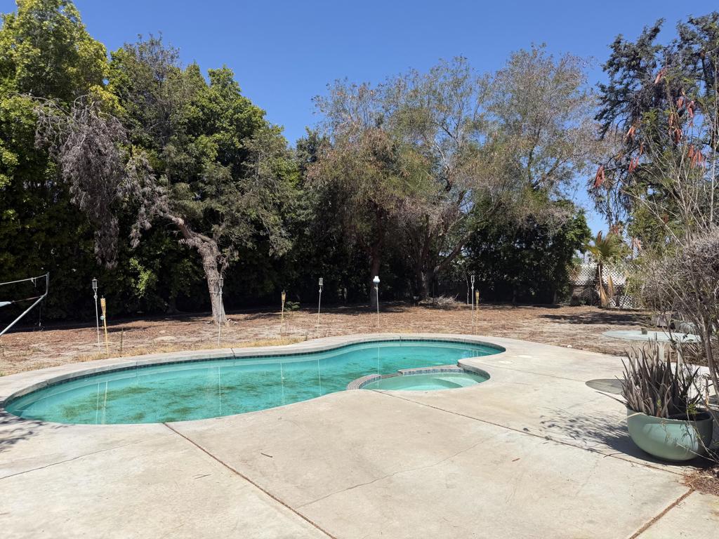 2151 N Farrell Drive
