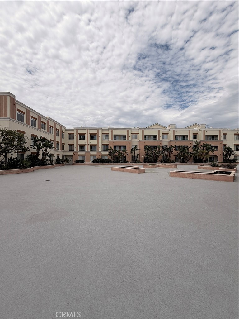580 W Main Street 229