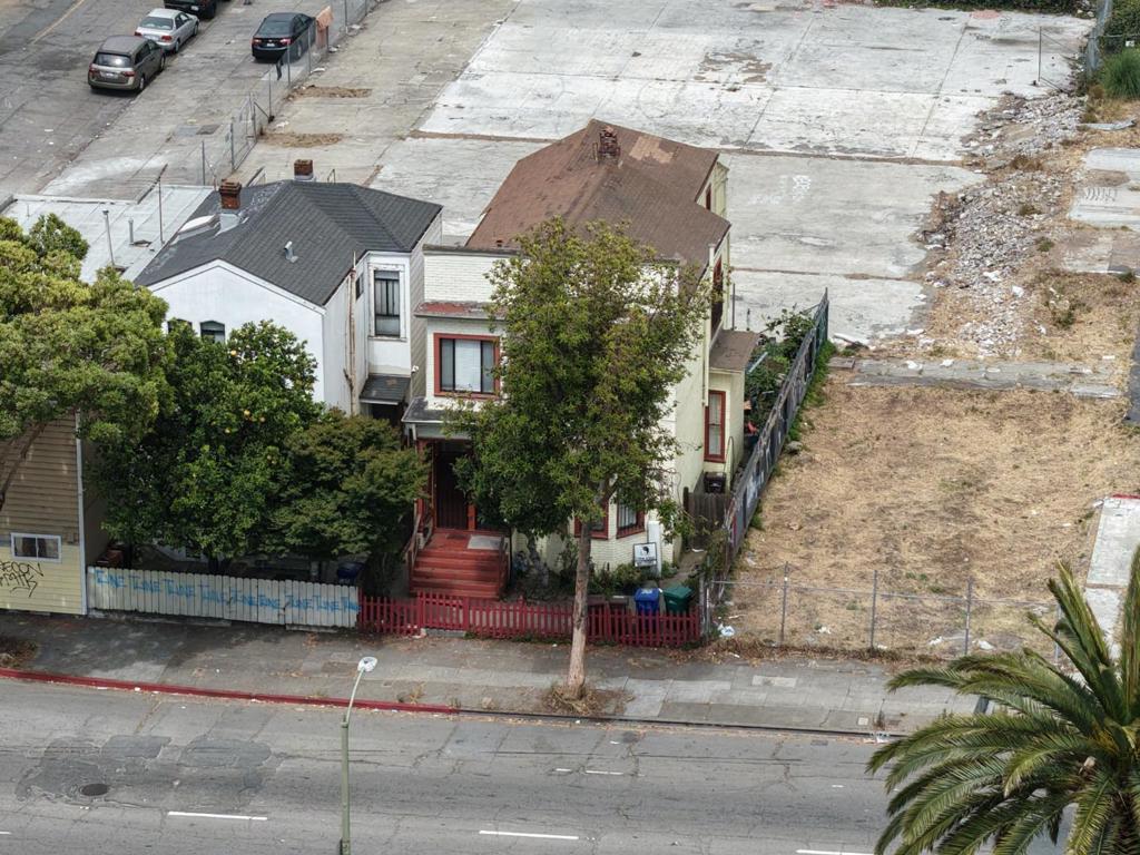 611 Harrison Street