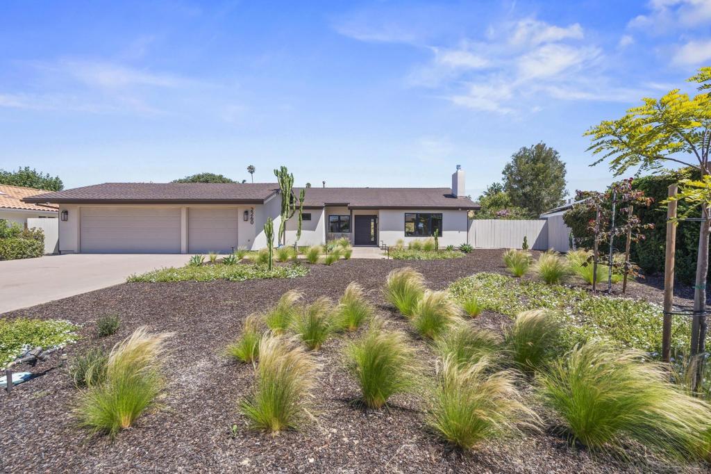 2260 Calle Tiara