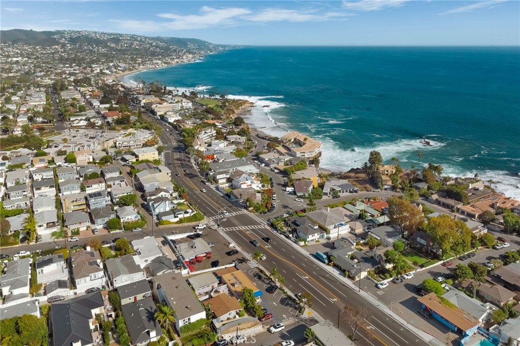 217 Wave Street