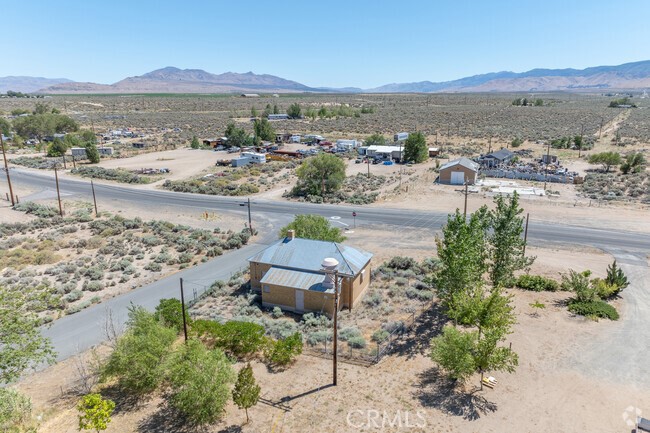 447 Pole Line Road