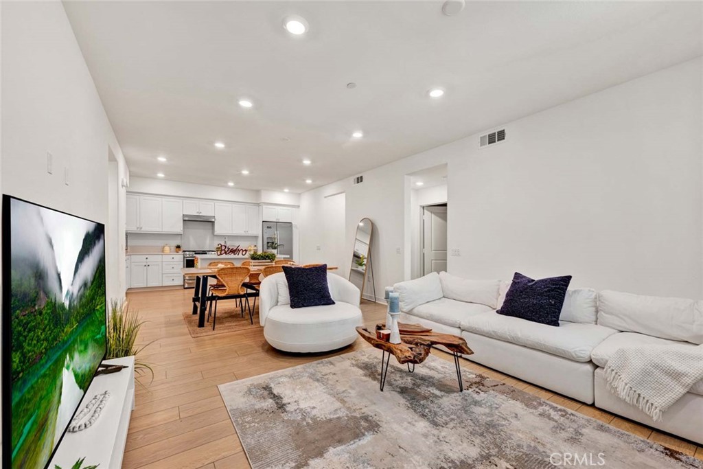1300 Lasso Way 103