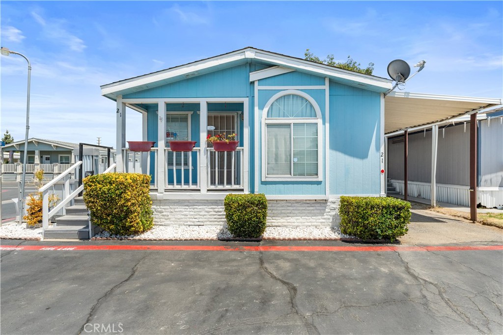 25293 Redlands 21