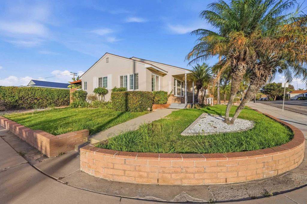 6504 Eldridge