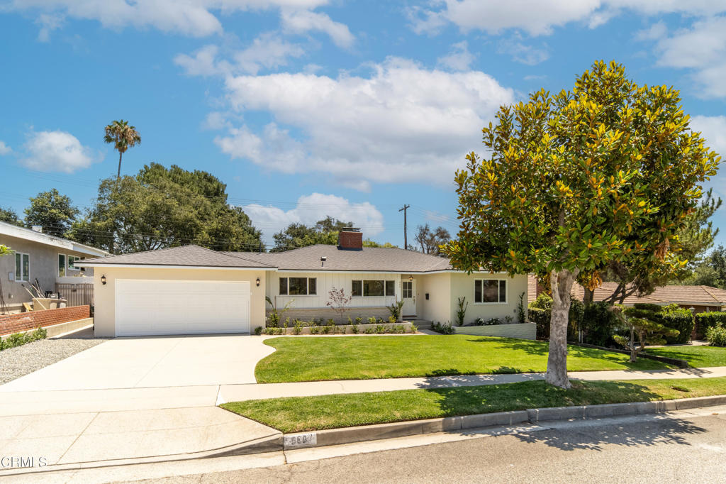960 Crestview Drive