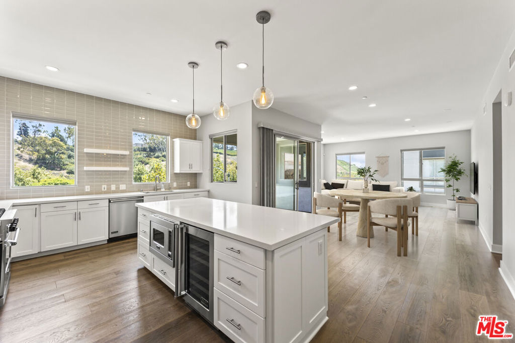12705 Bluff Creek Drive 3