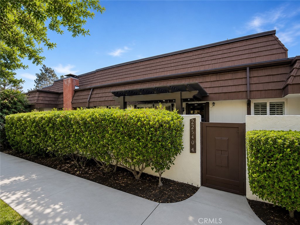 22540 Jeffrey Mark Court 4