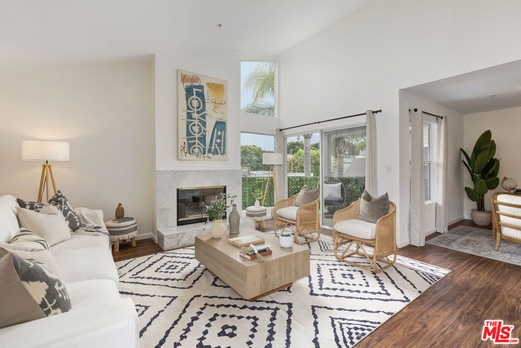 2222 5th Street 301