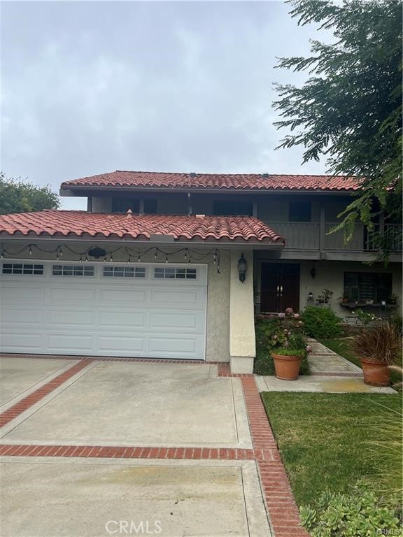 6747 Verde Ridge