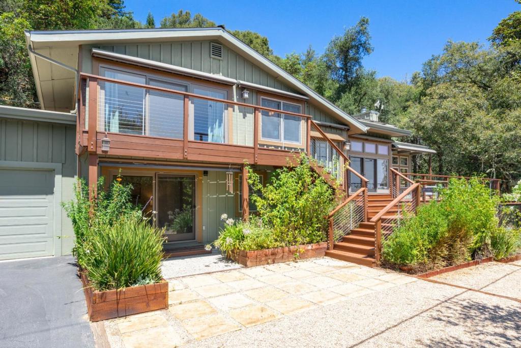 1095 Wilderfield