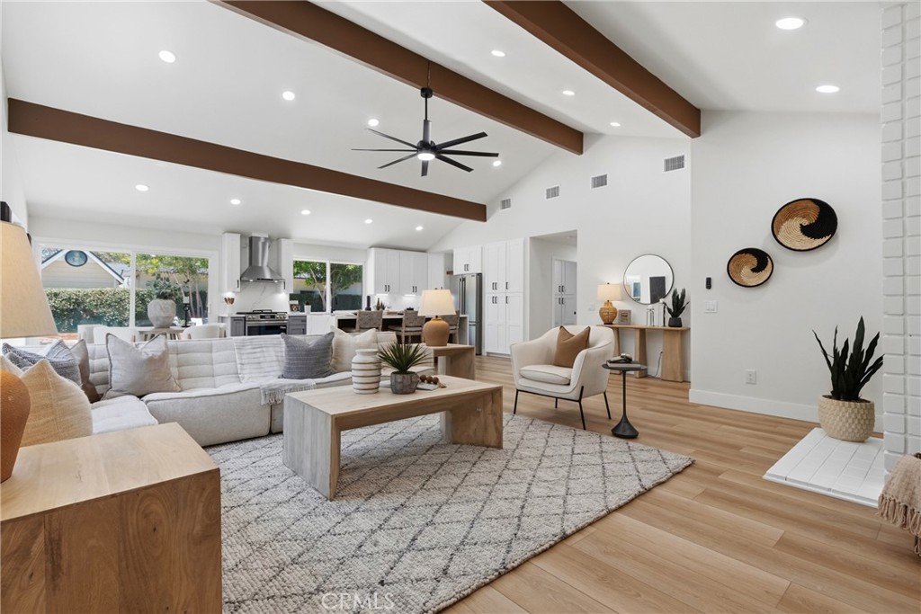 3001 Tigertail Drive