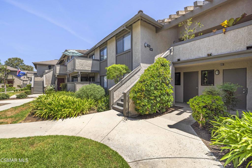 150 E Los Angeles Avenue 508