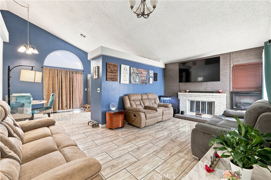 5344 Sunburst Drive