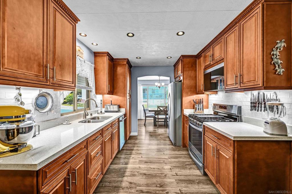 1145 E Barham Dr unit #186
