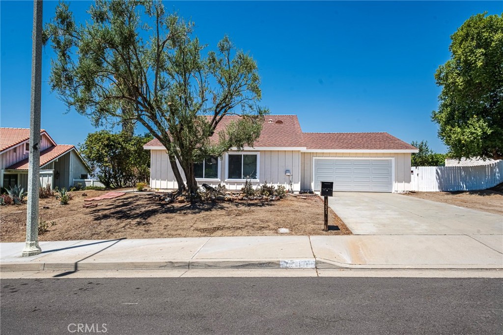 1371 Cadwell Court