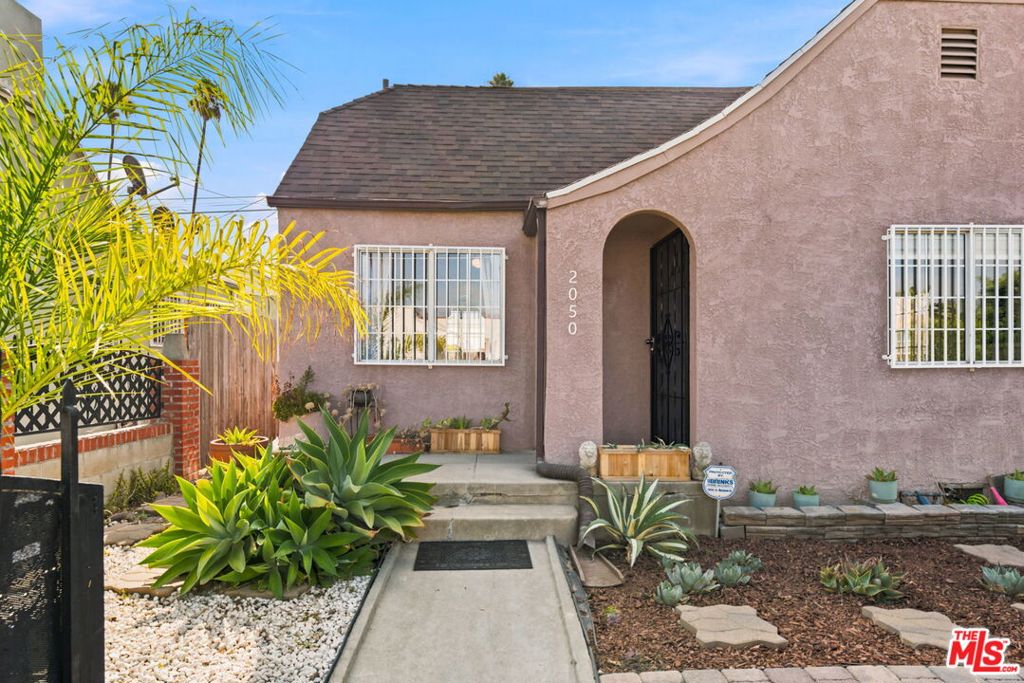 2050 Claudina Avenue