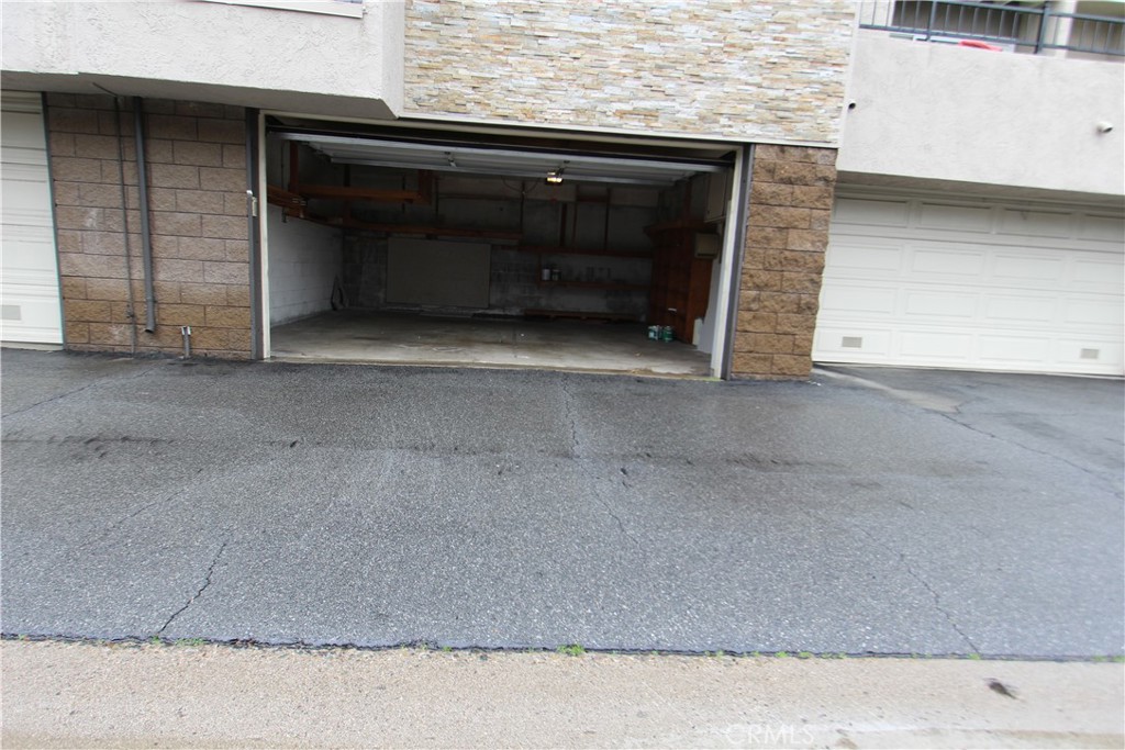 1137 Rosecrans
