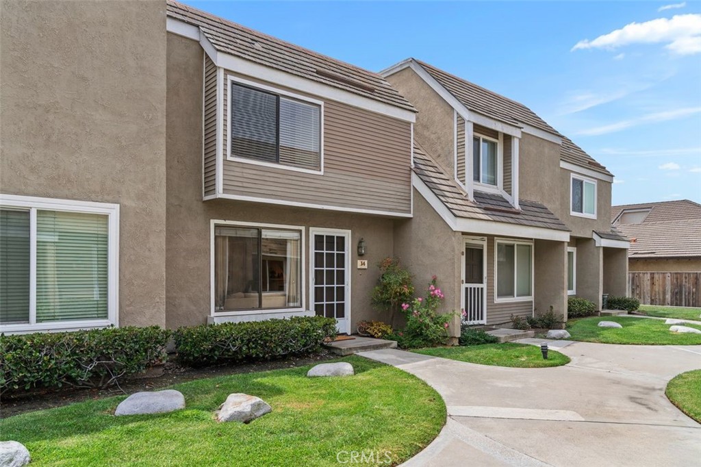 14 Greenleaf