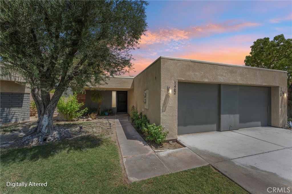 1462 Sunflower Circle N