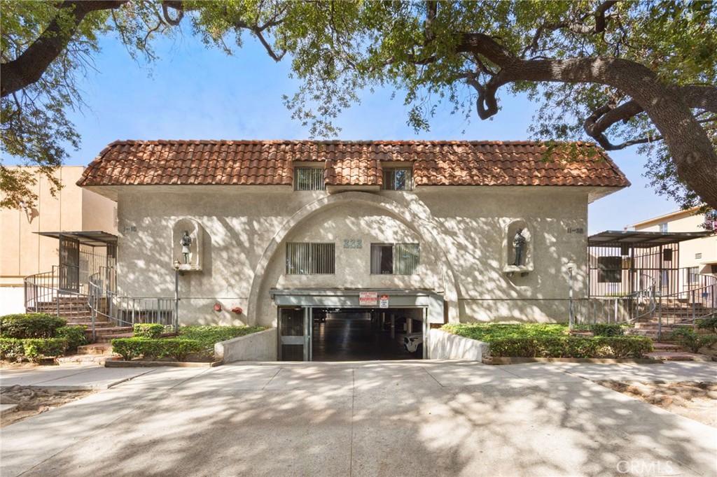 333 Riverdale Drive 15