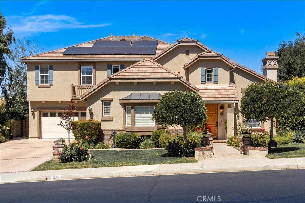 574 Oak Tree Court