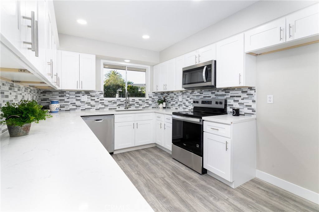26750 Saint Andrews