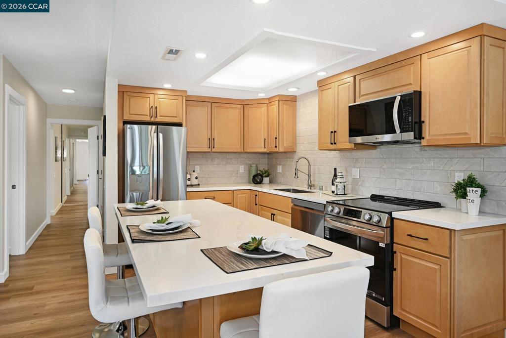 2000 Pine Knoll Dr 2