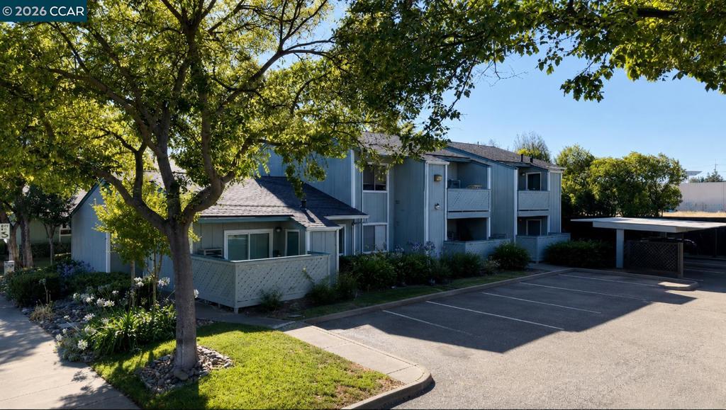 3670 Silver Oaks Way