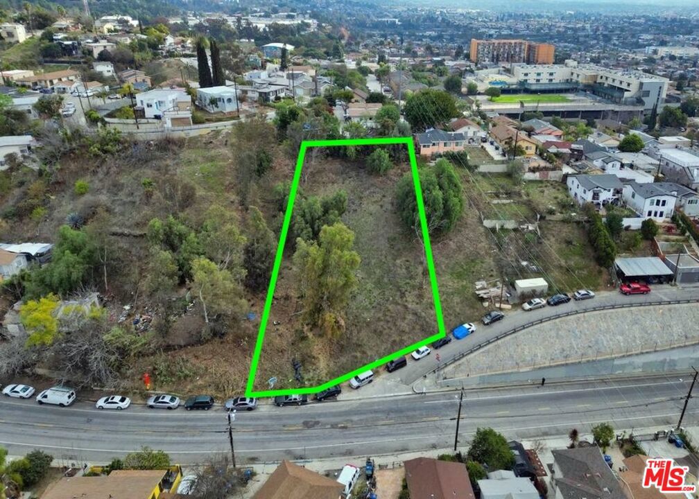 1000 N GAGE Avenue