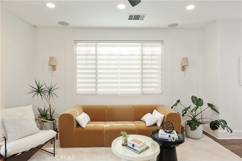 793 Banyan