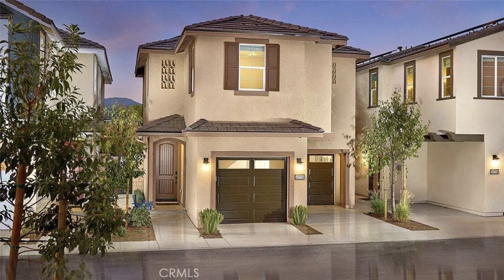 4933 Bracken Way