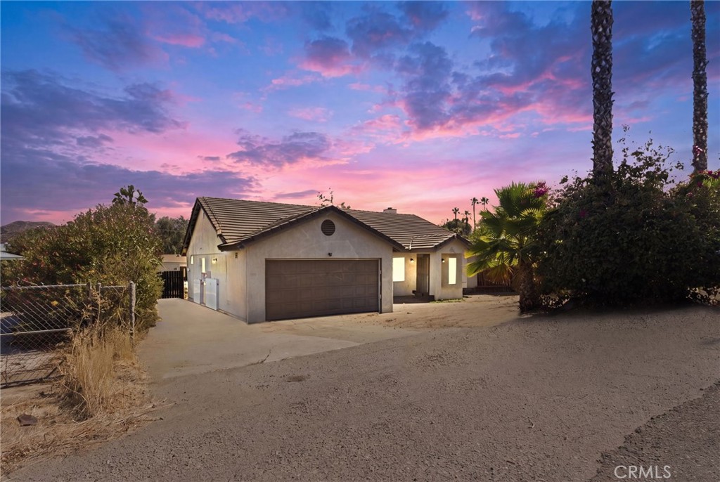 23745 Casa Bonita Ave