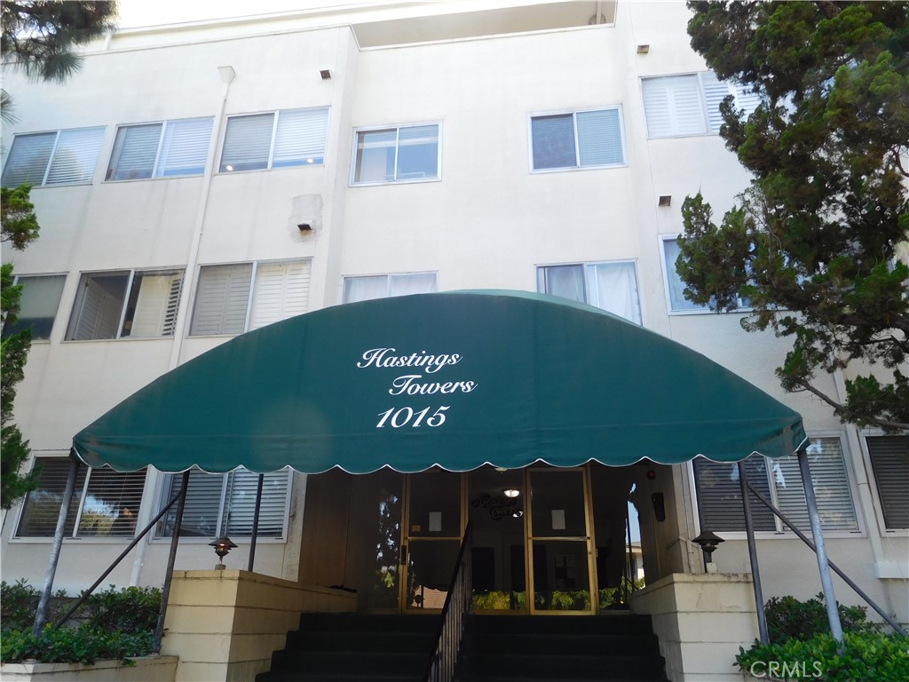 1015 N Michillinda 203