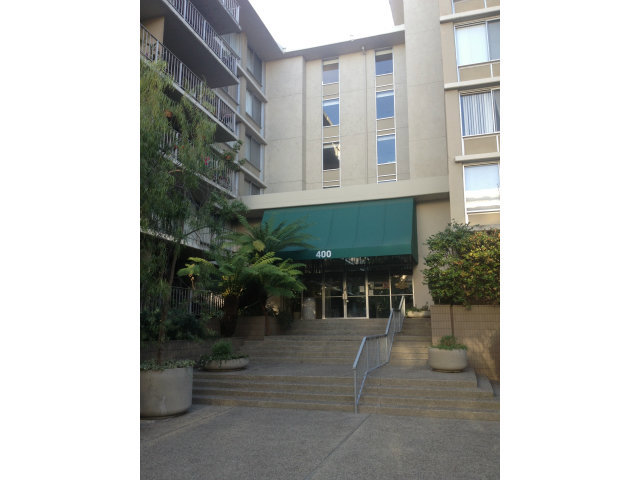 400 DAVEY GLEN Road 4503