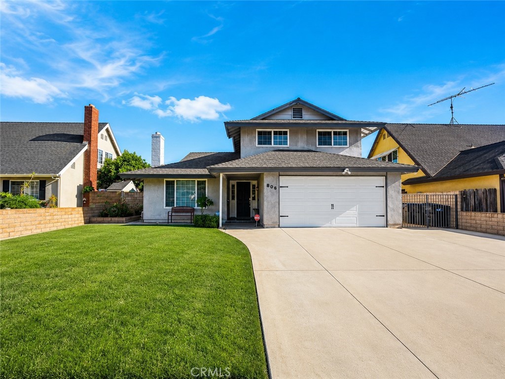 806 San Jacinto