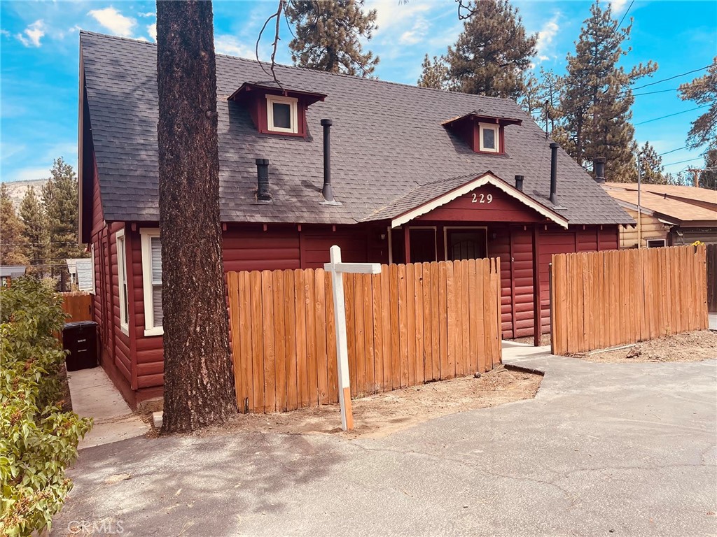 229 E Big Bear