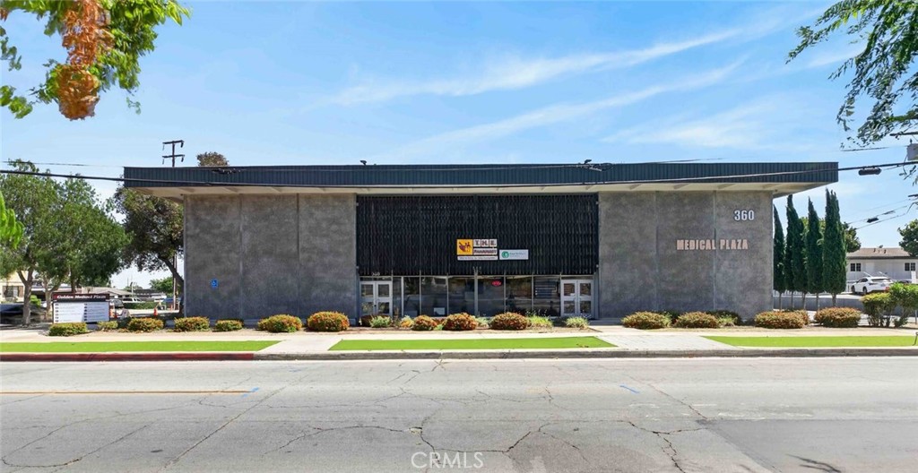 360 E 7th Street J